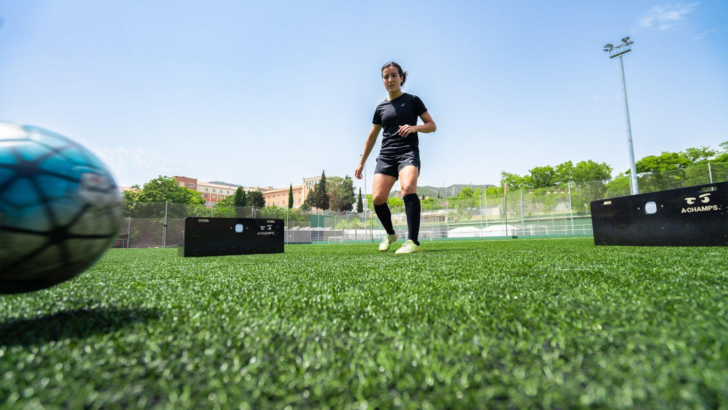 Soccer passing drills: train at a pro level - A-Champs Interactive Training Solutions S.L.