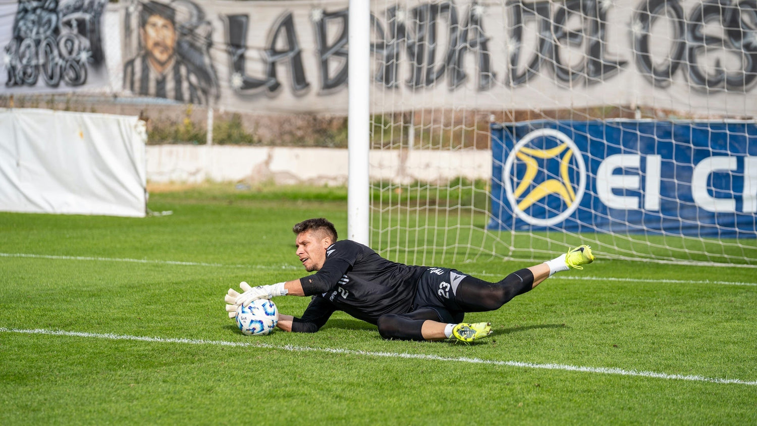 Precision Goalkeeping: Elite Reflex & Positioning Training with A-Champs