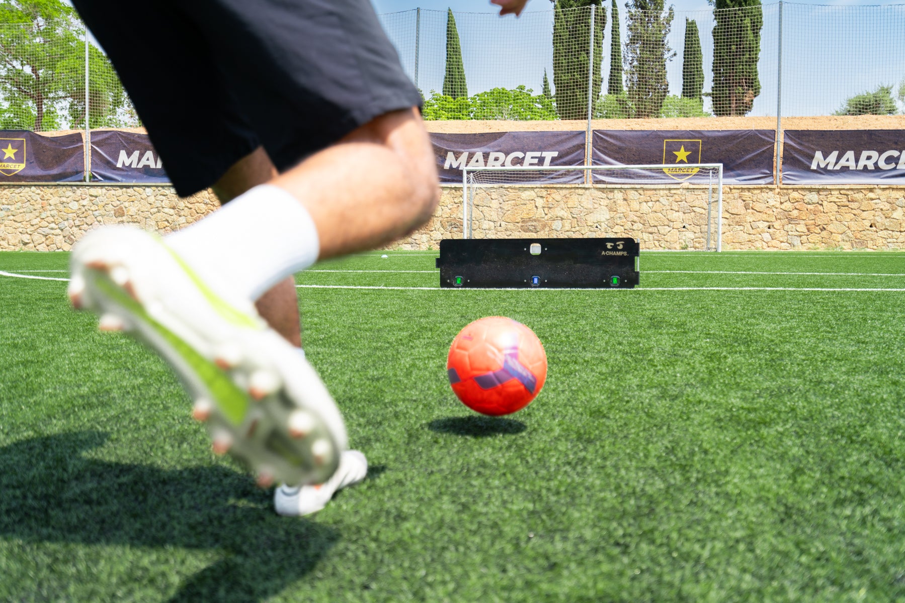 Boost ball striking with the RebounderPro from A-Champs