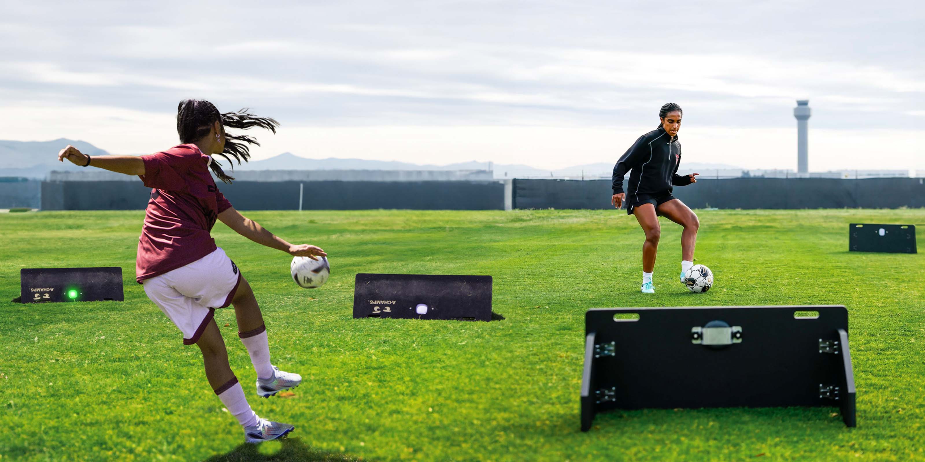 Soccer players training better with the RebounderGo from A-Champs